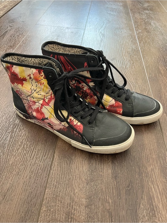 Vans Shoes - Hannah Stouffer X Vans Wellesley “Obsessive Combustion” women’s high top sneaker